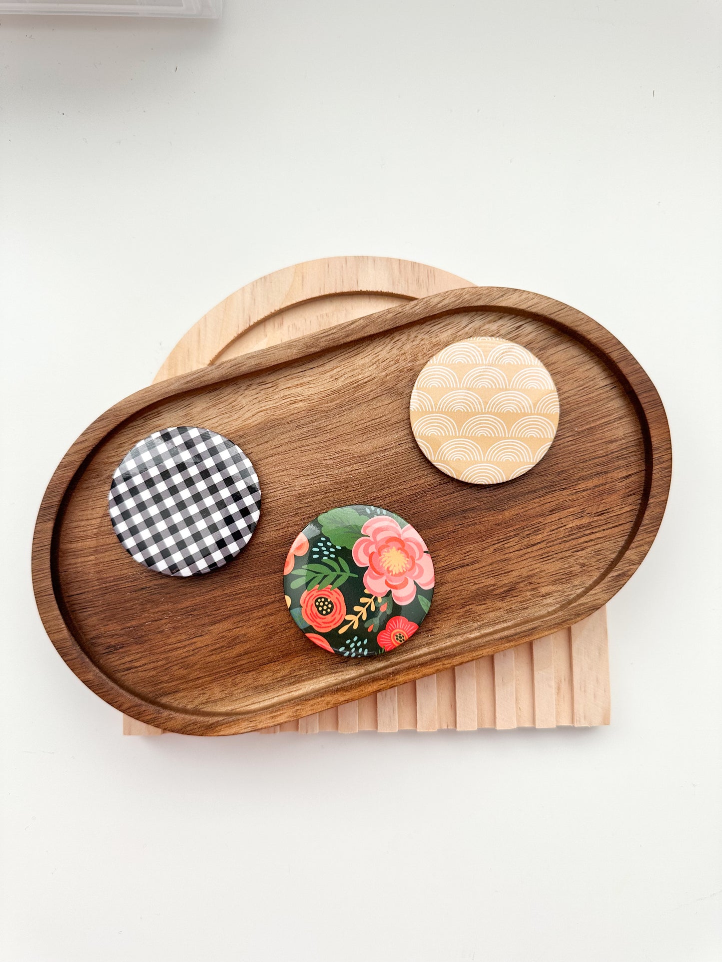 Decorative Magnet Set