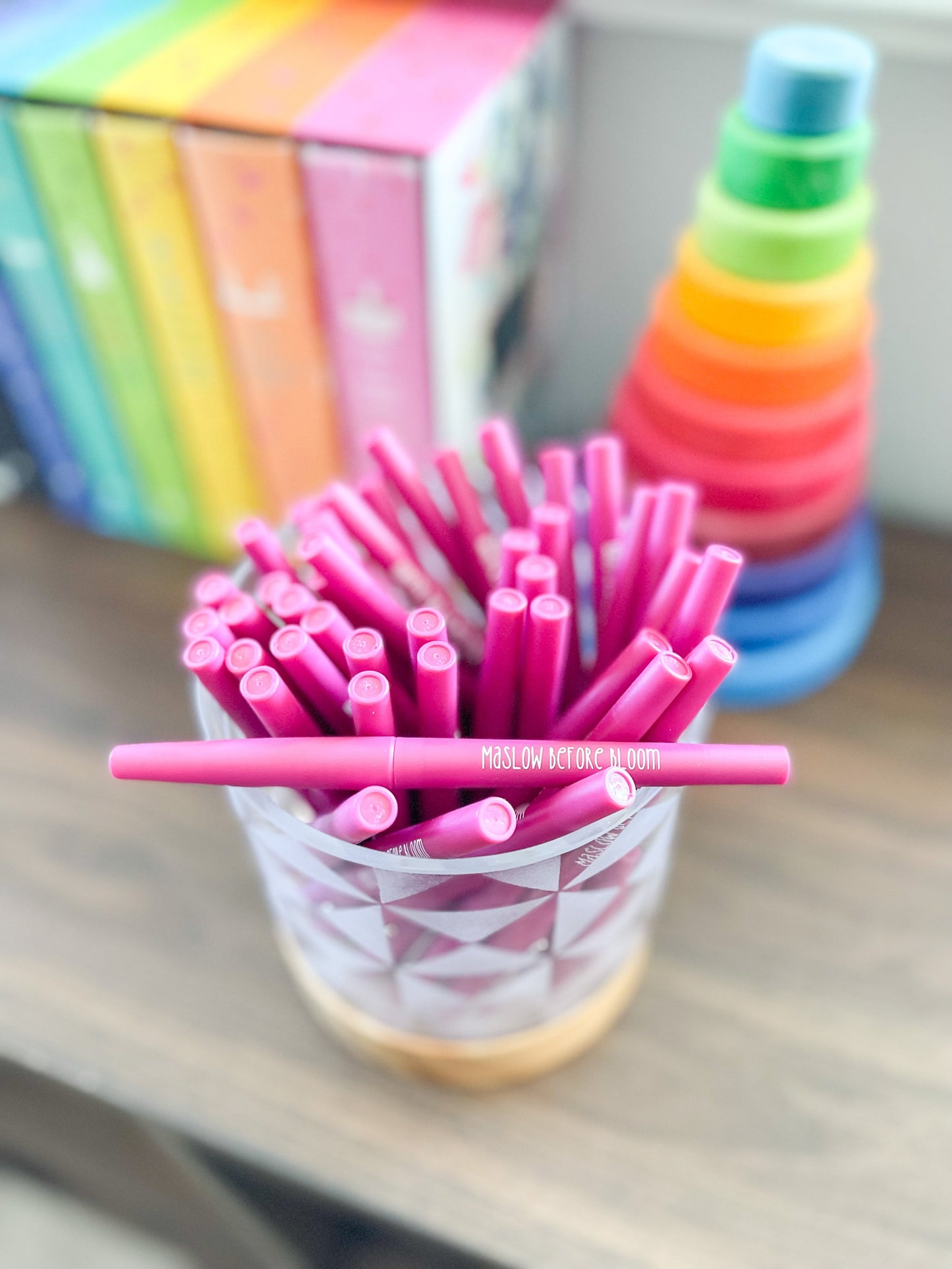 Maslow Before Bloom Flair Pen (Magenta)