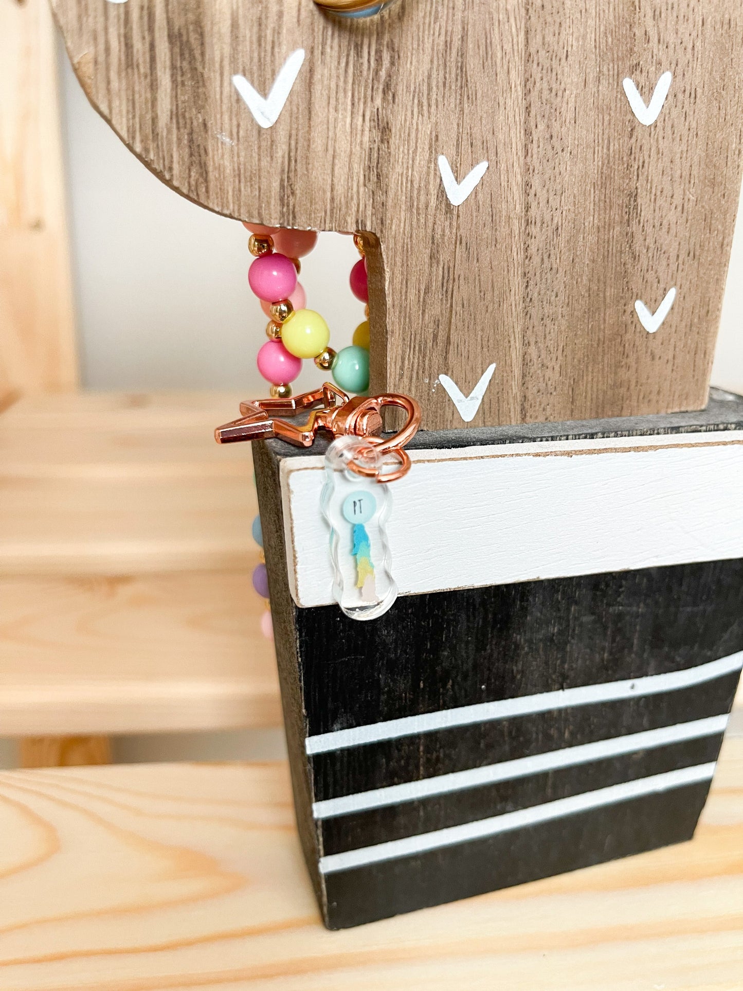 PT Tassel Balloon Badge Charm